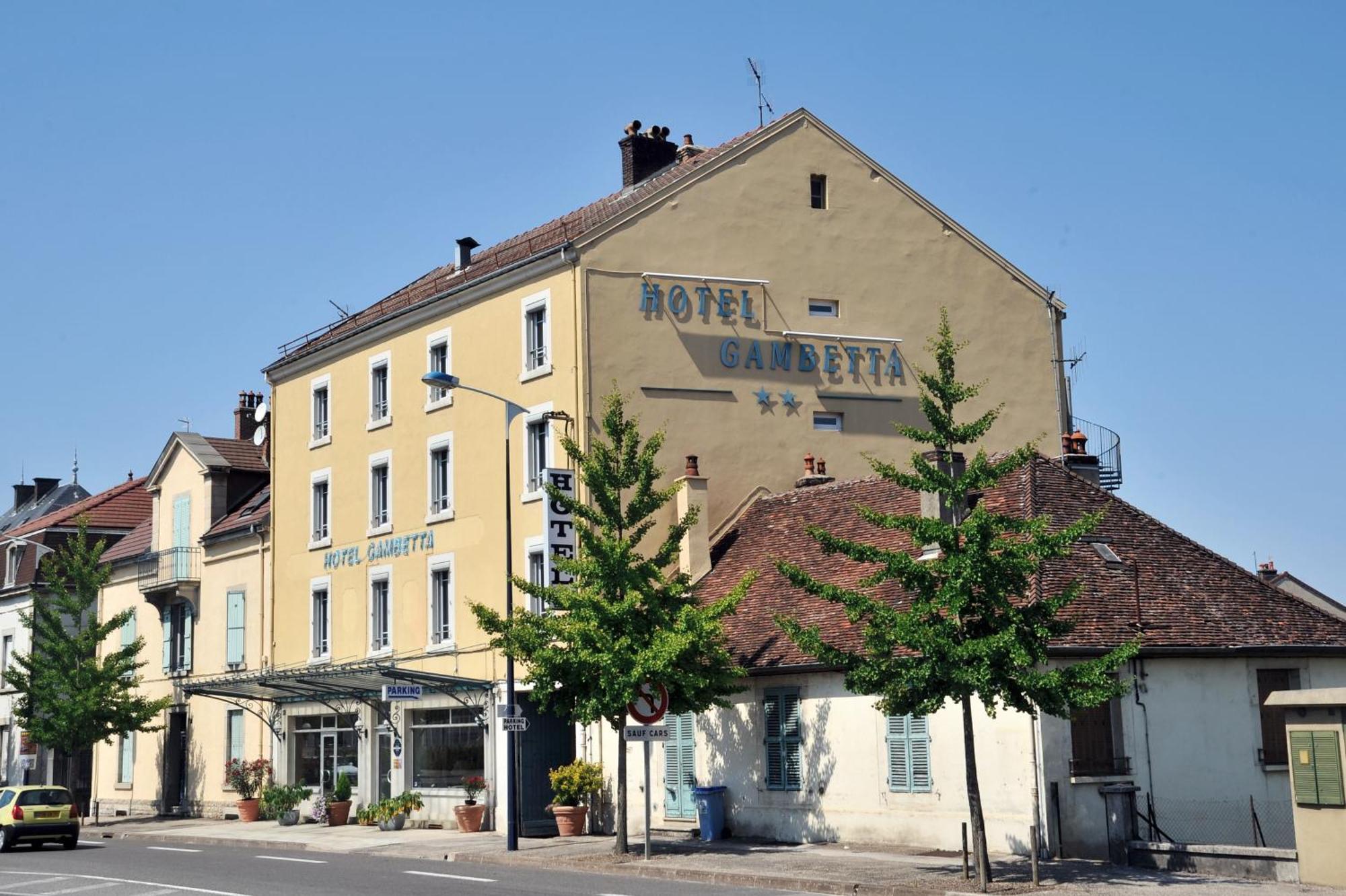 לונס-לה-סונייה Hotel Gambetta מראה חיצוני תמונה